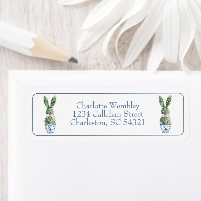 Etiqueta Blue and White Chinoiserie With Rabbit Topiaries (In situ)