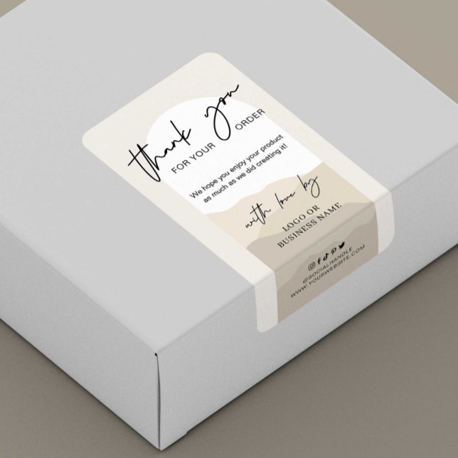 Etiqueta Boho Arch Neutrals Monogram Business Box Seal (Subido por el creador)