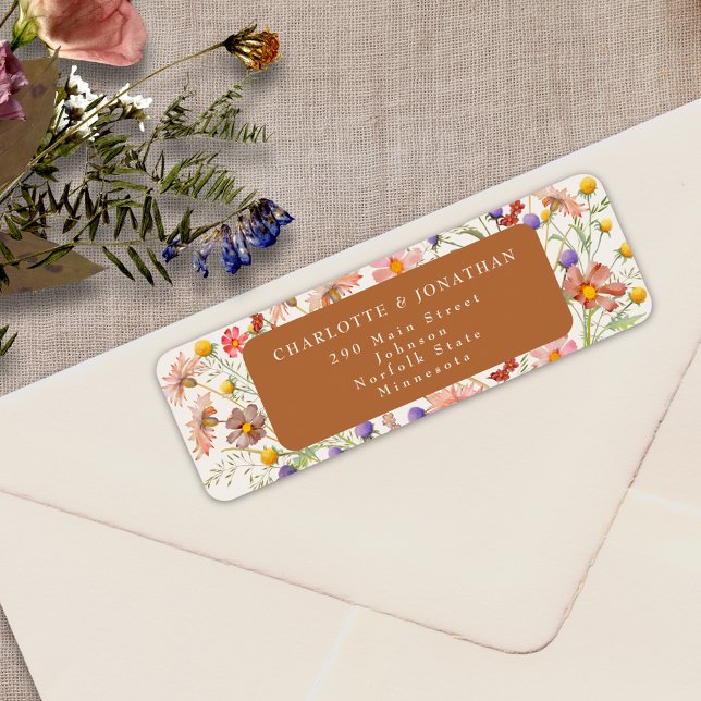 Etiqueta Boho Floral Fall Wedding (Boho rustic floral fall wedding return address label Elegant modern watercolor wildflowers)