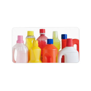 Etiqueta botellas detergentes plásticas