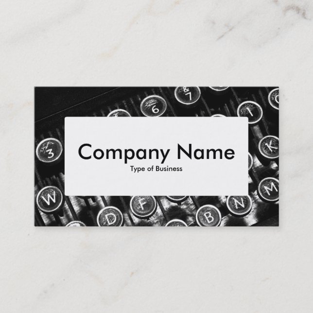 Etiqueta central v4: máquina de escribir antigua (Anverso)