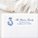 Etiqueta Chinoiserie Blue & White Christmas Ornamet Return<br><div class="desc">PreppyPrint.com - ¡Celebra a los Navidades con estilo! Añade tu toque personalizado. Trasladar este diseño a los productos de tu elección. Visita mi tienda de diseño,  PreppyPrint.com,  para coordinar artículos.</div>