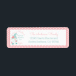 Etiqueta Cute Pastel Merry Christmas Nombre personalizado G<br><div class="desc">Destacar del resto de los regalos de vacaciones de esta temporada con este bonito y caprichoso diseño vacacional que presenta a un adorable Navidad elf en colores suaves. Las palabras, "Feliz Navidad, entrega especial para Sophia La dirección de la familia Anderson" aparecen en tipografía con letras a mano y letra...</div>
