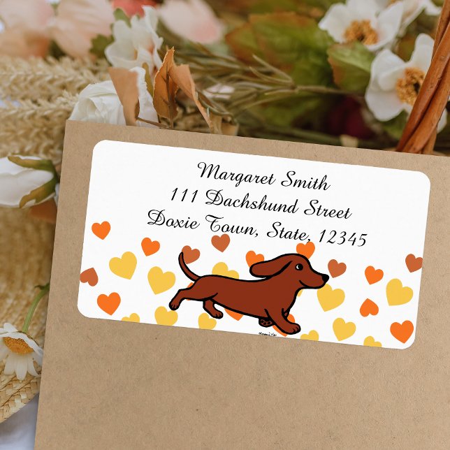 Etiqueta Dachshund liso rojo corriendo (Red Smooth Dachshund Running Return Address Label featuring Dachshund in action.  Cartoon Design.)