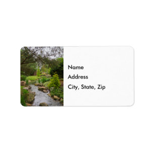 Etiqueta de belleza de creek de primavera