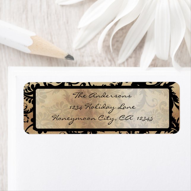 Etiqueta de Boda de Swirls Damask Black and Gold (In situ)