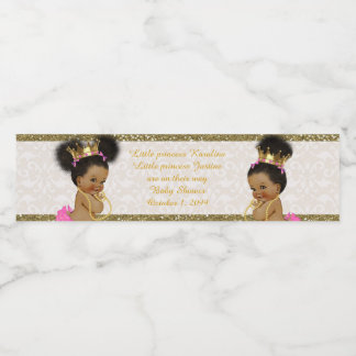 Etiqueta de botella de agua gemela chica africano,