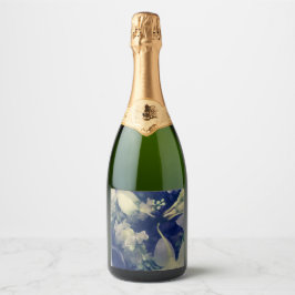 etiqueta de botella de champán con flores oscuras 