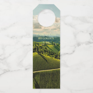 Etiqueta de botella de vino - "Elevar el vaso a lo