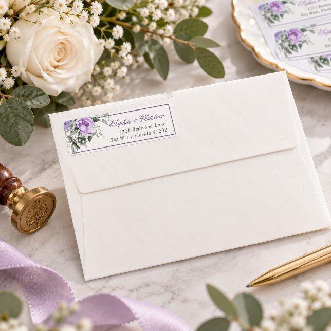 Etiqueta de dirección de devolución de flores de v (Eucalyptus Violet Floral Wedding Address Label, purple watercolor rose, script names)
