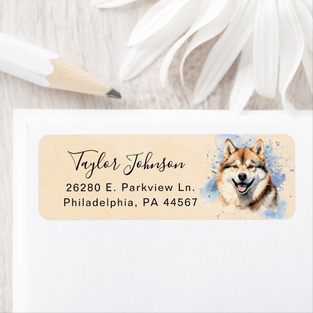 Etiqueta de dirección de devolución de perro Akita (In situ)
