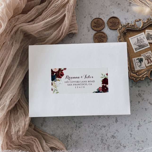 Etiqueta de dirección RSVP de casamiento ilustrado (Subido por el creador)