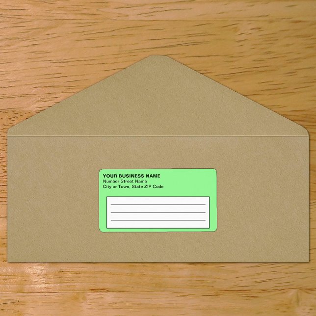 Etiqueta de envío comercial verde claro basada en  (Plain text light green business shipping label on envelope)