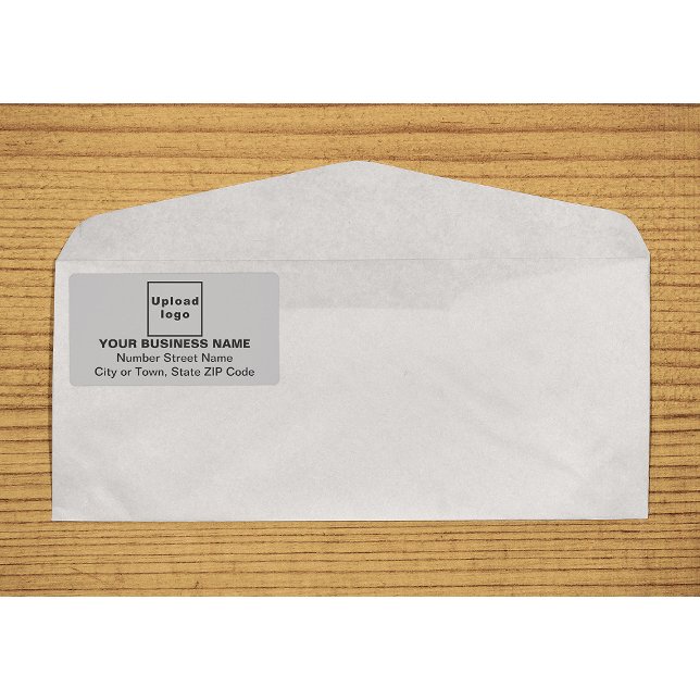 Etiqueta de Envío Gris de Negocios Centrada (Center aligned business gray shipping label on envelope)