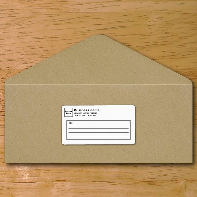 Etiqueta de envío para negocios blanca (White business shipping label on envelope)