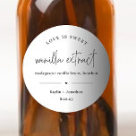 Etiqueta de favor de boda de extracción de vainill<br><div class="desc">El amor es dulce. Una plantilla de etiquetas tierno y moderna para sus extractos caseros de vainilla de extracto de favores de boda que usted puede personalizar con sus ingredientes,  sus nombres y una fecha.</div>