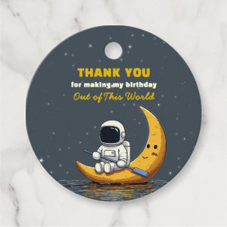 Etiqueta de Favor de Cumpleaños Espacial Fuera de