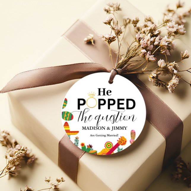 Etiqueta de fiesta de compromiso, él le pidió matr (Subido por el creador)