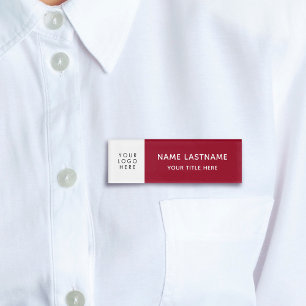 Etiqueta De Nombre Añadir el logotipo Minimalista Burgundy Re White M