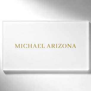 Etiqueta De Nombre Color dorado y blanco minimalista simple moderno