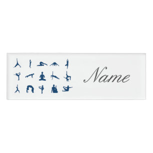 Etiqueta De Nombre El yoga de silueta es Thunder_Cove
