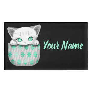 Etiqueta De Nombre Gato lindo y juguetón asomándose desde un bolsillo
