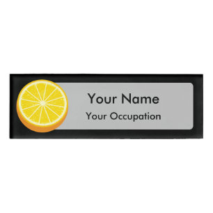 Etiqueta De Nombre Naranja de la mitad