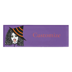Etiqueta De Nombre Witch Thunder_Cove con cabello rizado