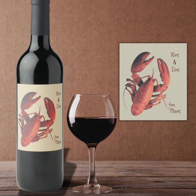 Etiqueta de Personalizado de bogavante rojo Maine (Such a  cute personalized wine bottle sticker "Wine & Dine, From Maine". Maine Lobster and wine. )