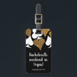 Etiqueta de portaequipajes de la Bachelorette Part<br><div class="desc">Reúne a los chicas para celebrar a la afortunada novia de estar con un fin de semana en Las Vegas y conmemorar los buenos tiempos con estas etiquetas personalizadas de bolsos de equipaje de regalo con trajes de purpurina dorado para esa glamorosa vibra de casino. Estas etiquetas personalizados son un...</div>