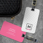 Etiqueta de portaequipajes de punto de polka rosa<br><div class="desc">Viaja con estilo con esta etiqueta de equipaje de moda monograma que presenta una plaza bordeada de negro con una cinta rosa contra un patrón de puntos de polka blanco y negro. Personalízalo reemplazando el texto del marcador de posición. Para obtener más opciones, como cambiar el tipo de letra y...</div>