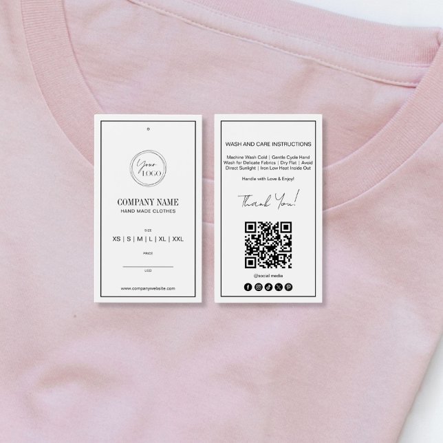 Etiqueta de precio de ropa con código QR minimalis (simple white price tag with black frame)