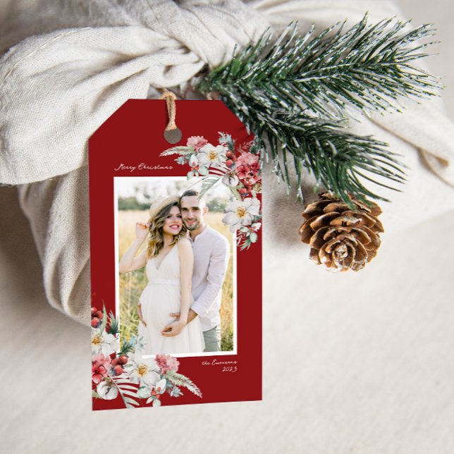 Etiqueta de regalo botánico para Navidades de foto (Holiday Red Photo Merry Christmas Gift Tag With Message Watercolor Berries Floral Boho Chic)