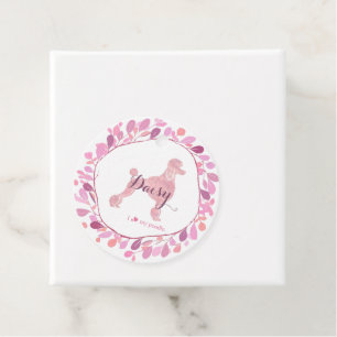 Etiqueta de regalo con silueta de caniche rosa pas