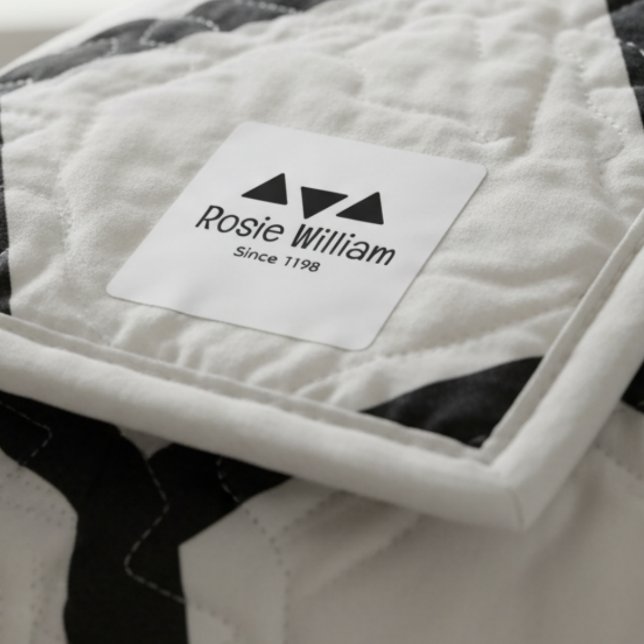 Etiqueta de ropa personalizada de hierro moderna  (Subido por el creador)