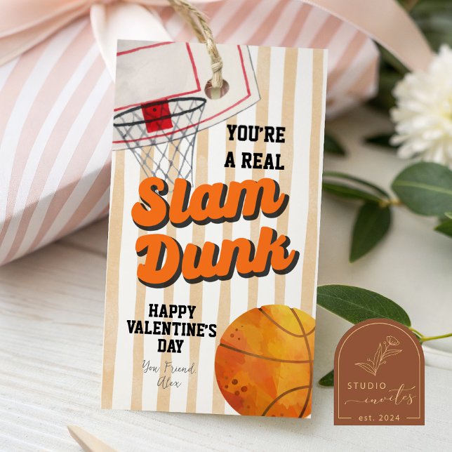 Etiqueta de San Valentín de rayas de baloncesto (Subido por el creador)