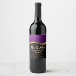 Etiqueta de vino de color morado y dorado de estil