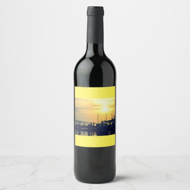 Etiqueta de vino de muelle de pesca (Anverso)