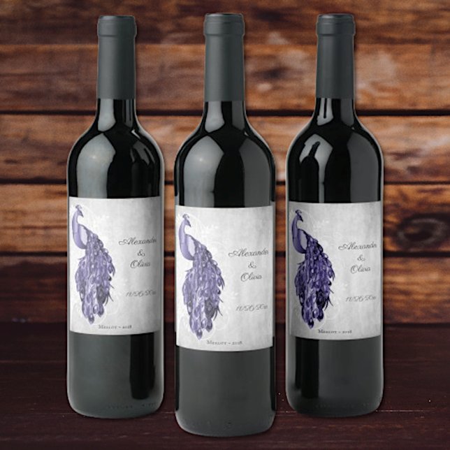 Etiqueta de vino para boda Pavo Real Púrpura (Purple Peacock Wedding Wine Label)