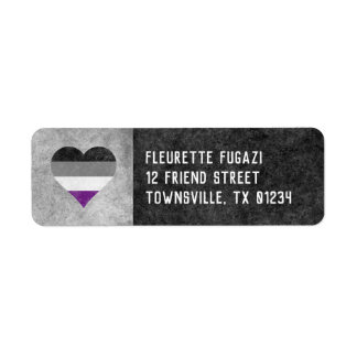 Etiqueta del corazón arco iris del orgullo asexual