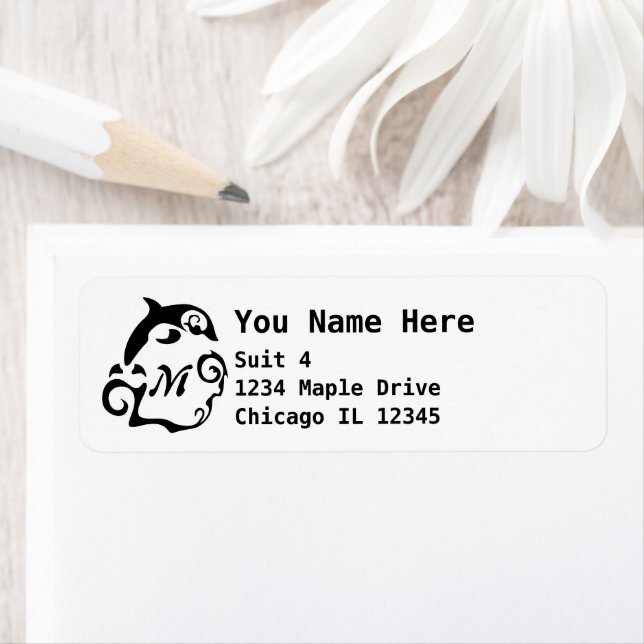 Etiqueta Delfín de silueta en un monograma de la ola del ma (In situ)