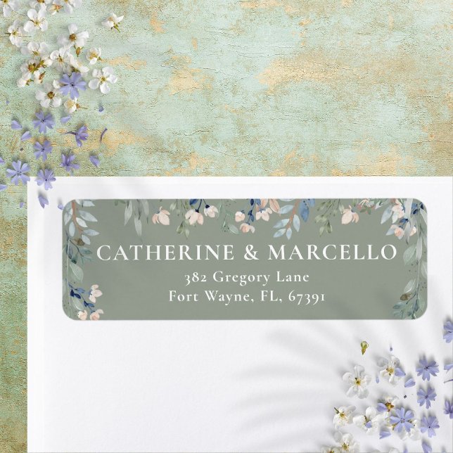 Etiqueta Dirección de devolución de boda en verde salvia de (Floral Cascade Sage Green Wedding Return Address Label)