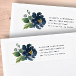 Etiqueta Dirección de devolución de Boda floral de acuarela<br><div class="desc">Compuesto por una tipografía simple de sans serif con un toque de flor en acuarela. Este es el diseño exclusivo de la revista White Paper Birch Co. para Zazzle. Disponible aquí: http://www.zazzle.com/whitepaperbirch</div>