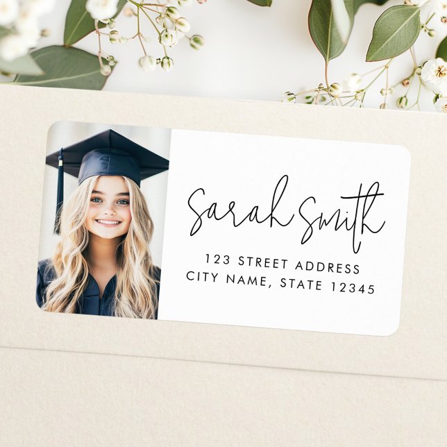 Etiqueta Dirección de devolución de foto de graduado con le (Modern script graduate photo return address label)