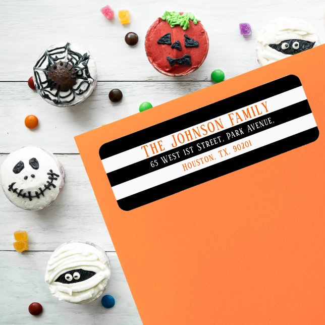 Etiqueta Dirección de devolución de Halloween de franjas bl (Chic Black White Stripes Halloween Return Address Label)