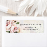 Etiqueta Dirección de devolución del Boda floral rosa Rubor<br><div class="desc">Etiqueta de retorno de boda diseñada con un elegante Rubor suave color rosa y blanco Peony y Rosa. Artículos coincidentes en nuestra tienda Diseños de Fiestas de cava.</div>