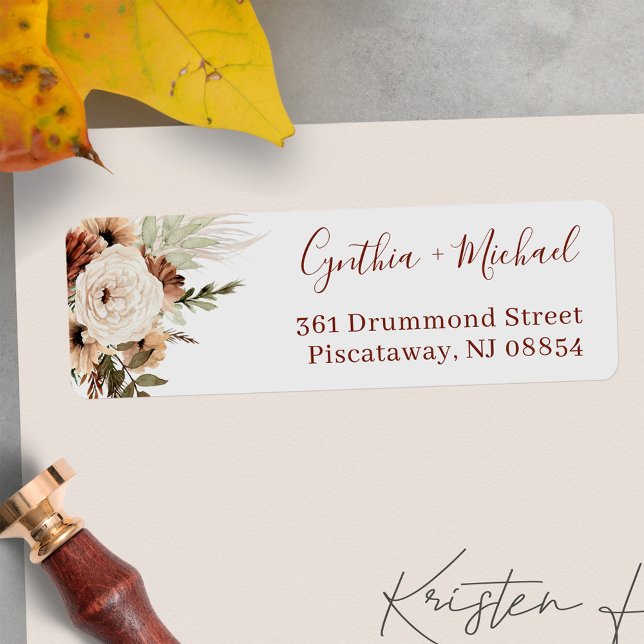 Etiqueta Dirección de tierra Boho Pampas Grass Floral Terra (Make your envelopes stand out with these stylish and customizable address labels.)