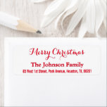 Etiqueta DIY Personalizado Merry Christmas Elegance Direcci<br><div class="desc">tipografía / guión personalizado,  personalizada,  elegante,  rojo festivo y blanco,  Feliz Navidad / Felices Fiestas / Etiqueta de la dirección de retorno de los saludos de temporada. Simplemente ingrese el nombre de la familia / esposa / marido y dirección al personalizar.</div>
