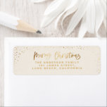 Etiqueta Dorado crema Merry Christmas stars<br><div class="desc">Crema de oro Merry Navidad estrellas de vacaciones etiqueta de la dirección de retorno de la tarjeta. Con un texto de guión y un diseño de efecto dorado,  el color de fondo se puede cambiar para adaptarse a tu estilo.</div>