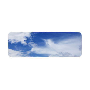 Etiqueta El blanco del cielo azul se nubla el fondo -